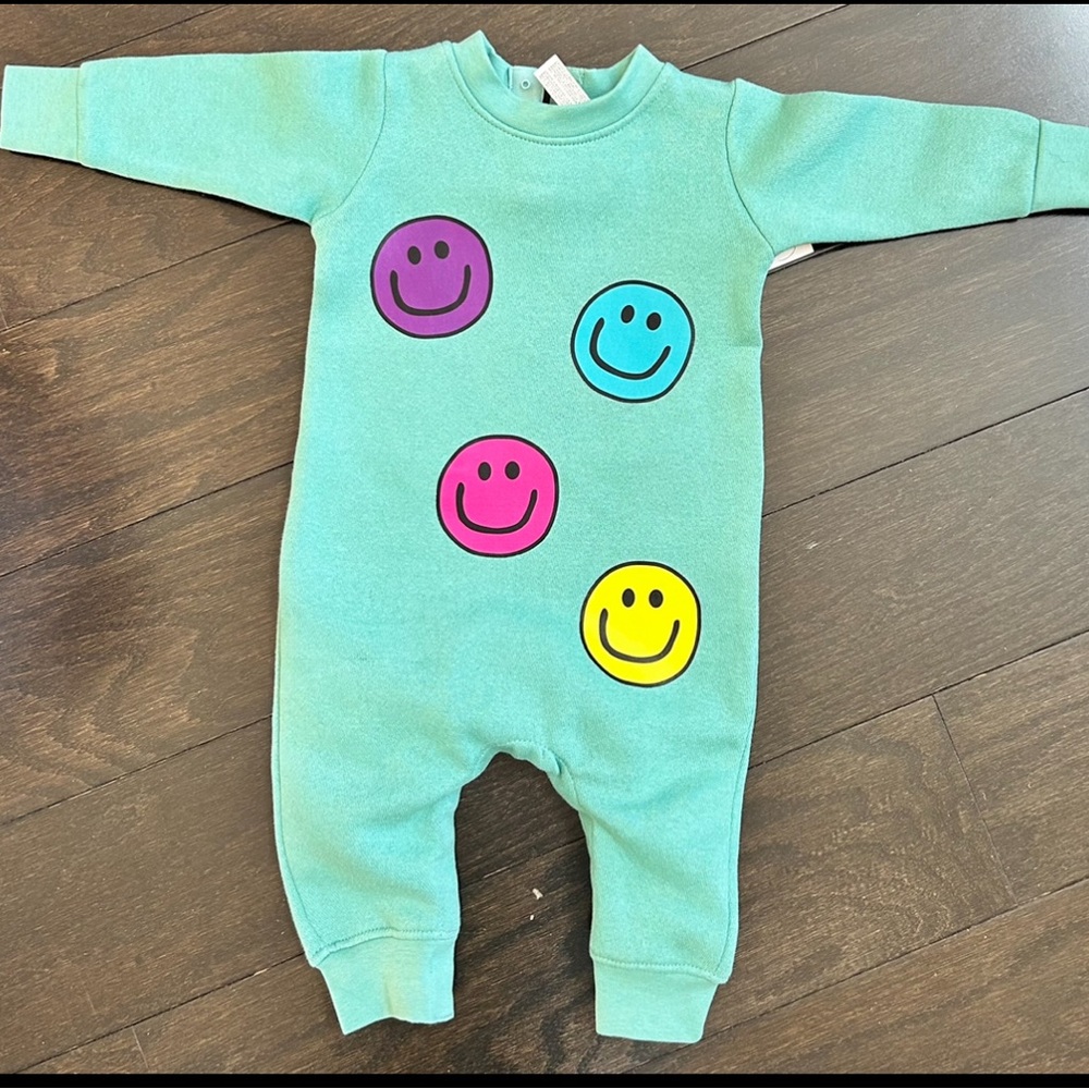 BWT Baby One Piece Romper with Smiley Faces